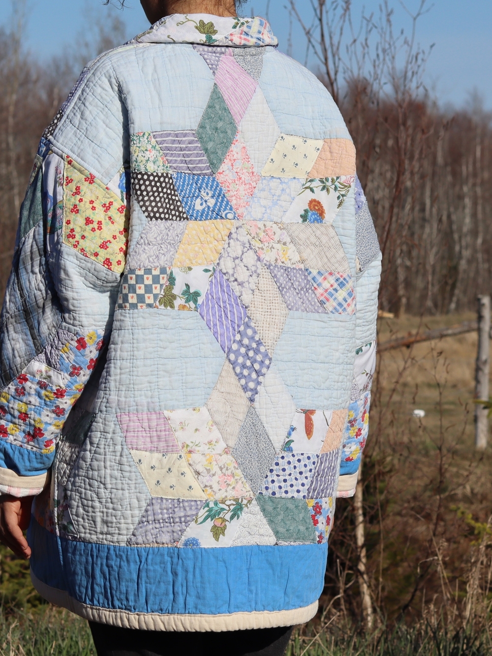 Upcycled Patchwork Quilt Coat Vintage Blanket Light Blue L • XL - Picture 8 of 12
